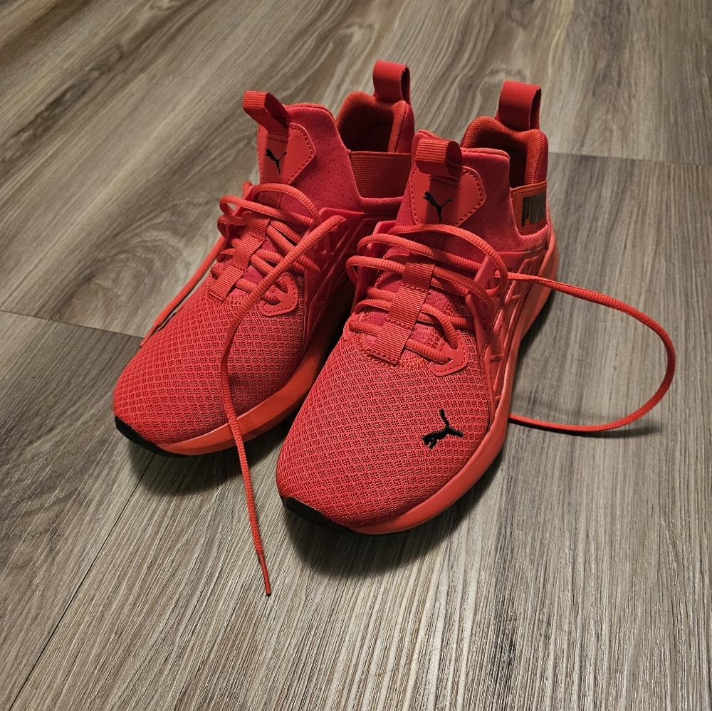 PUMA Soft form Runners